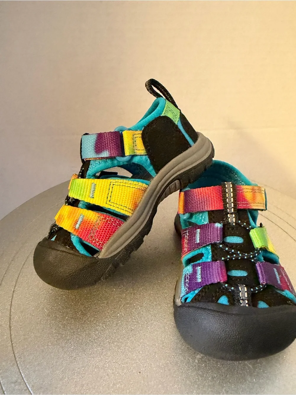 NWOB Keen Newport H2 Tie Dye Sandals Sz Infant 5